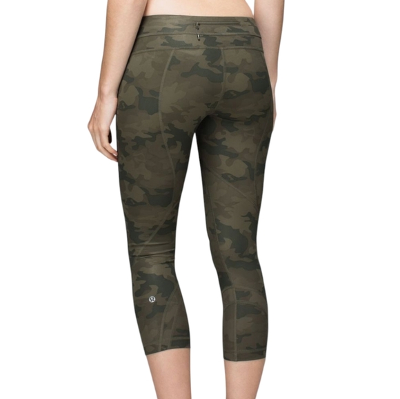 Lululemon Run: Inspire Crop II Womens 4 Active Run Yoga Ahtleisure Camo Green - Picture 1 of 15